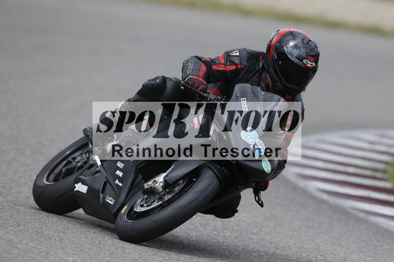 /09 19.04.2026  Caremotion get faster ADR/Gruppe gruen/82